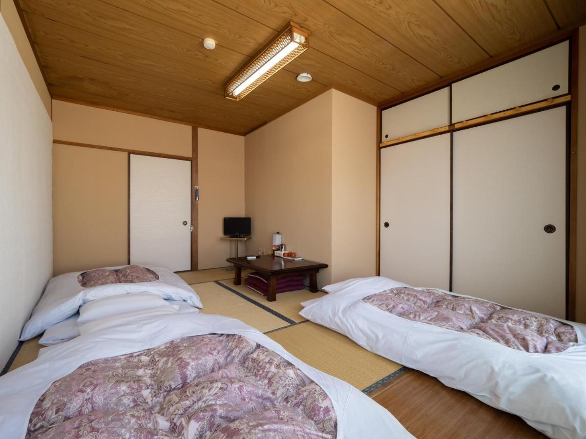 Business Hotel Nakayama Нагоя Экстерьер фото