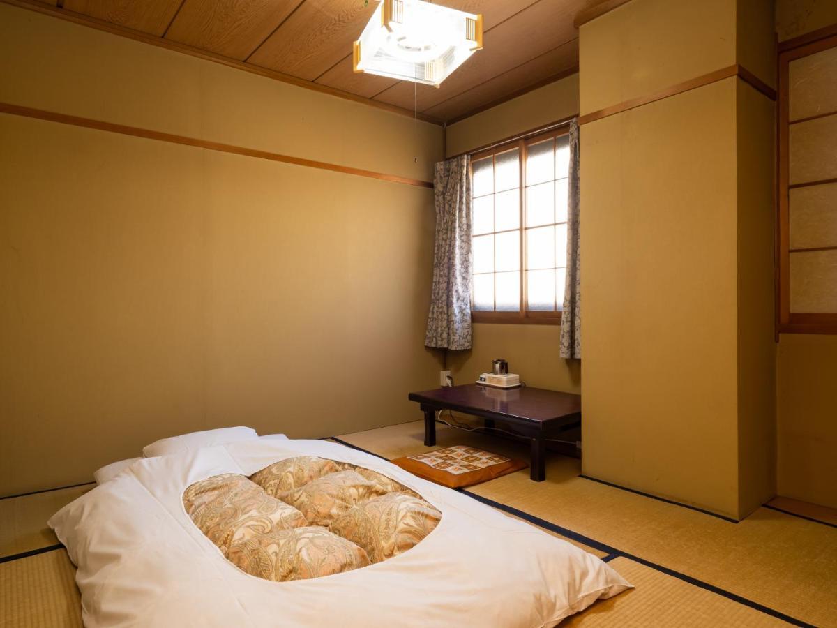 Business Hotel Nakayama Нагоя Экстерьер фото